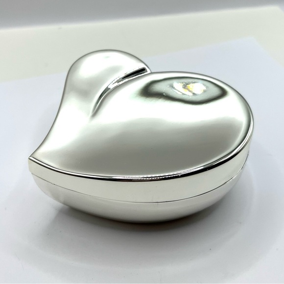 Jewlery Box Trinket Silver  Safekeeper™ Silvertone Sculpted  Heart ❤️ Box - Picture 7 of 12